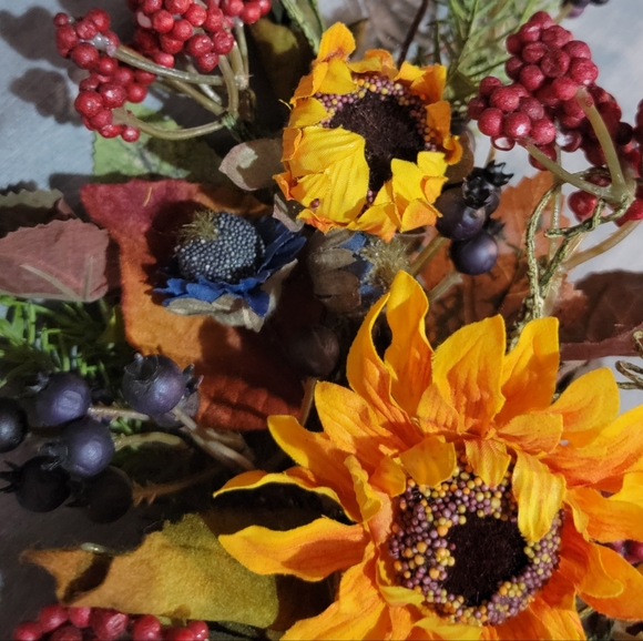 Sunflower Medley Swag 28". each - Picture 8 of 8